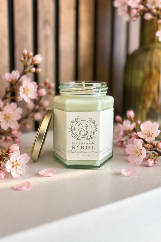 Bougie artisanale K°ROL Fleur de Sakura - Les Intemporelles